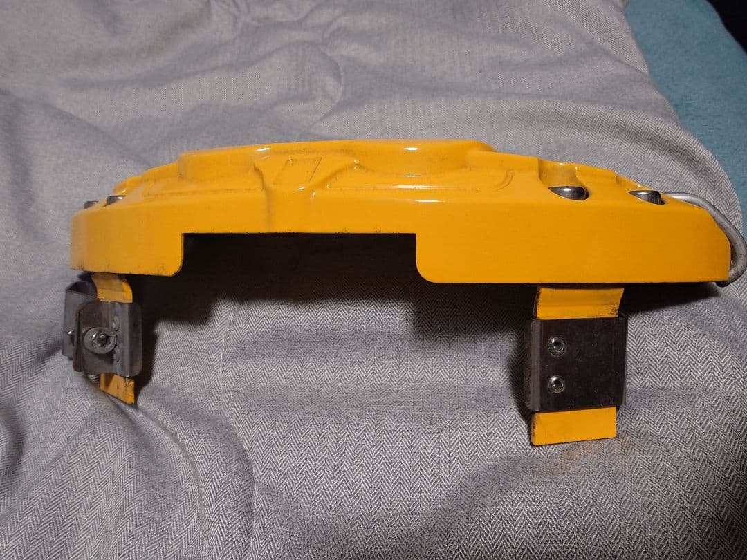 GR86/BRZ専用Result Japan キャリパーカバー イエロー