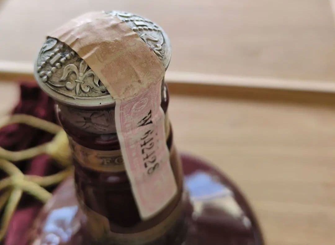 小幅値上♥残量いっぱい!約685ccロイヤルサル−ト21未開封/1.325Kg