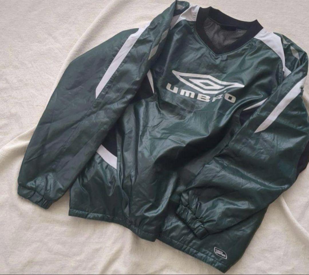 アンブロ　umbro　ウェア　サッカー　フットサル