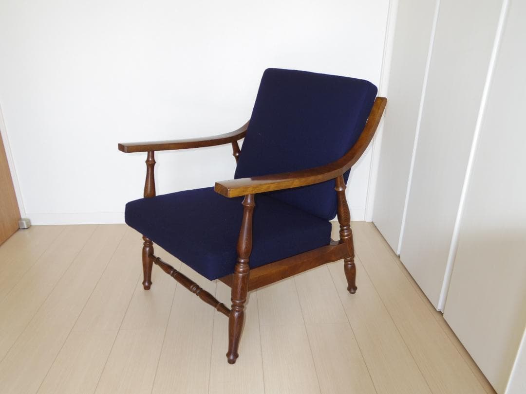 【張替え未使用品】かしわ木工シングルソファー