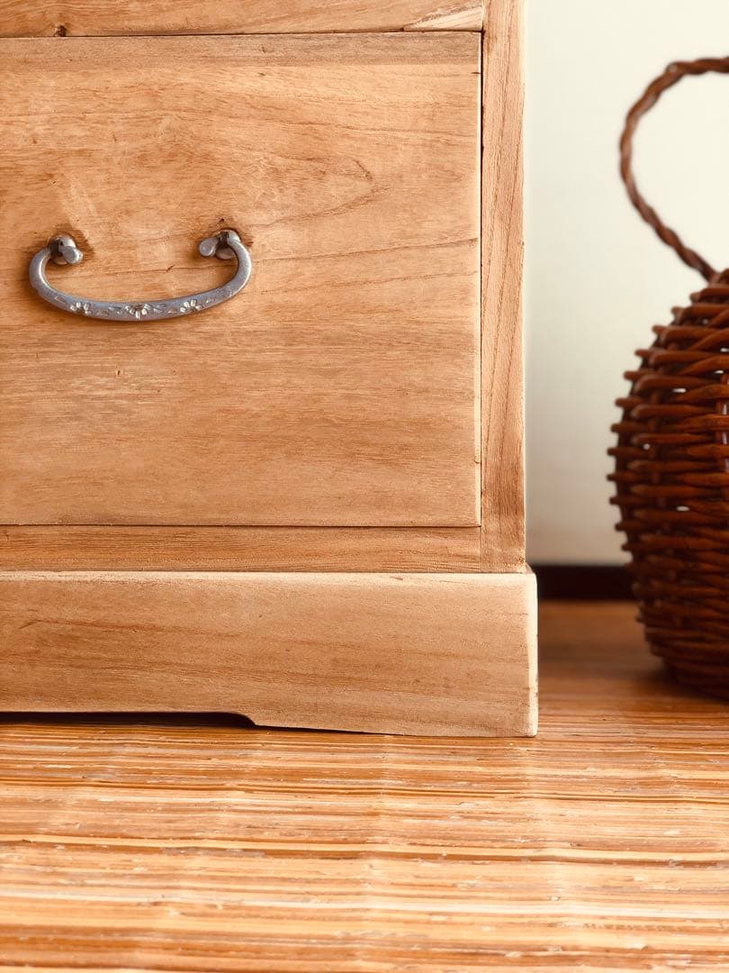 【一点物｜杉無垢材シェルフ】和モダン収納　打ち出し取手付｜アンティーク家具
