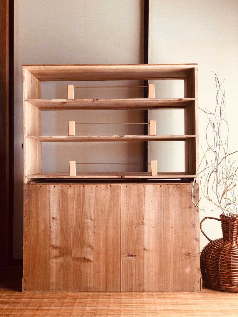 【一点物｜杉無垢材シェルフ】和モダン収納　打ち出し取手付｜アンティーク家具