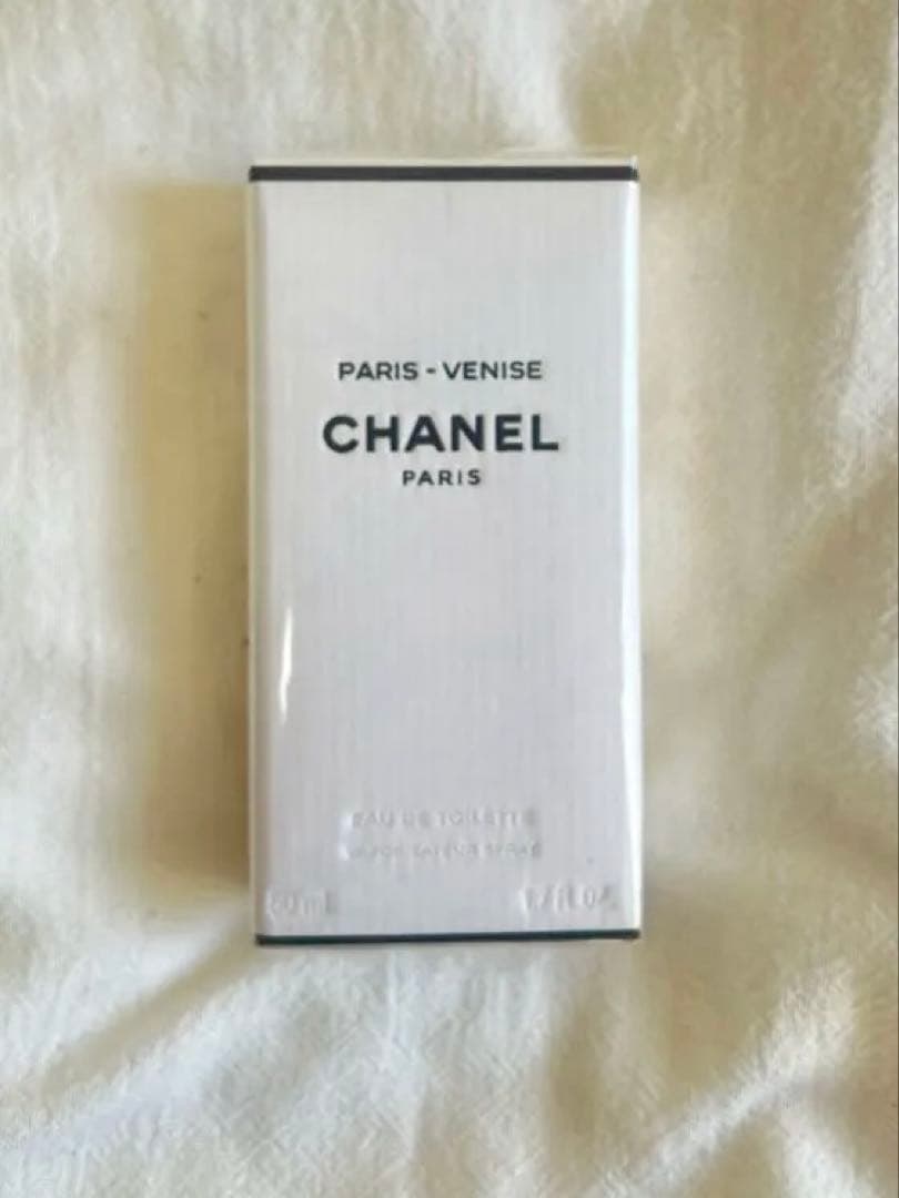 CHANEL レゾードシャネル　パリヴェニス オードゥトワレット