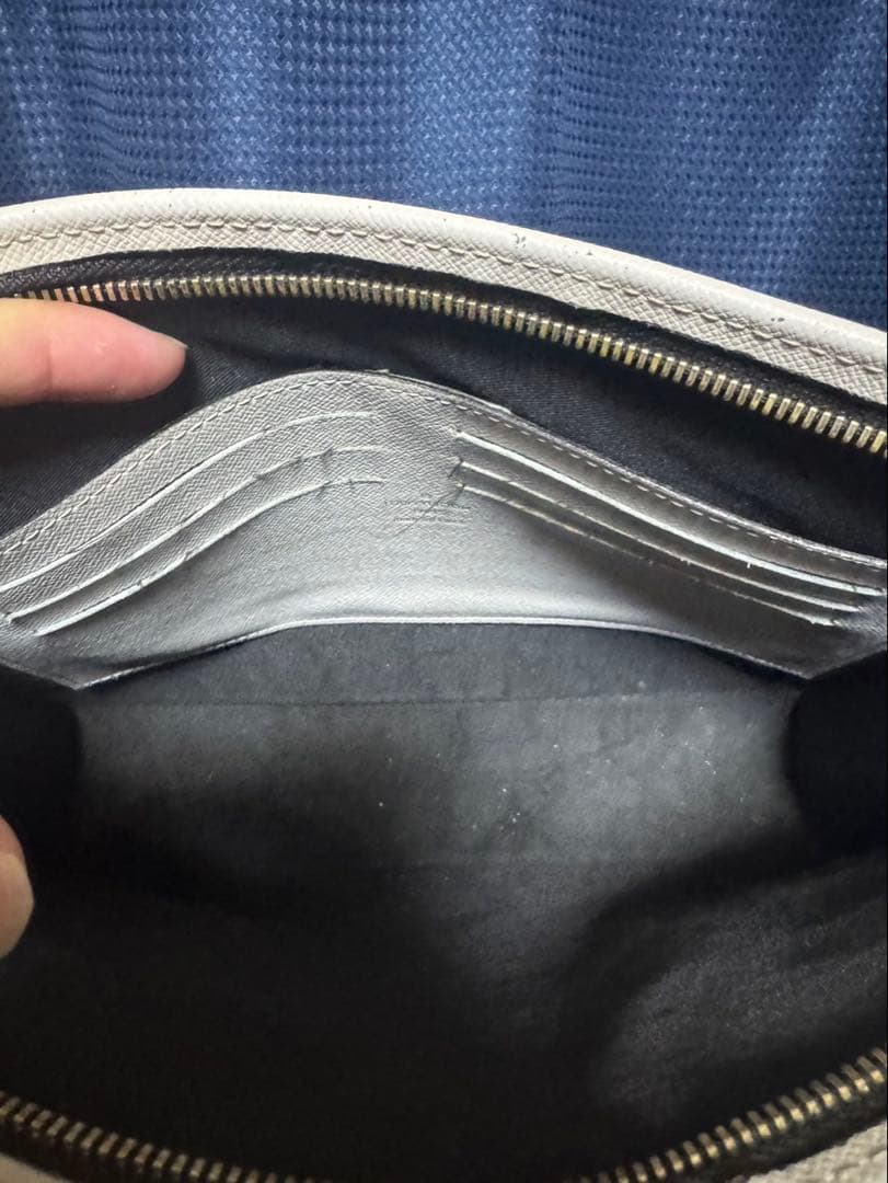 デ*ン様 ルイヴィトン　手持ちバッグ