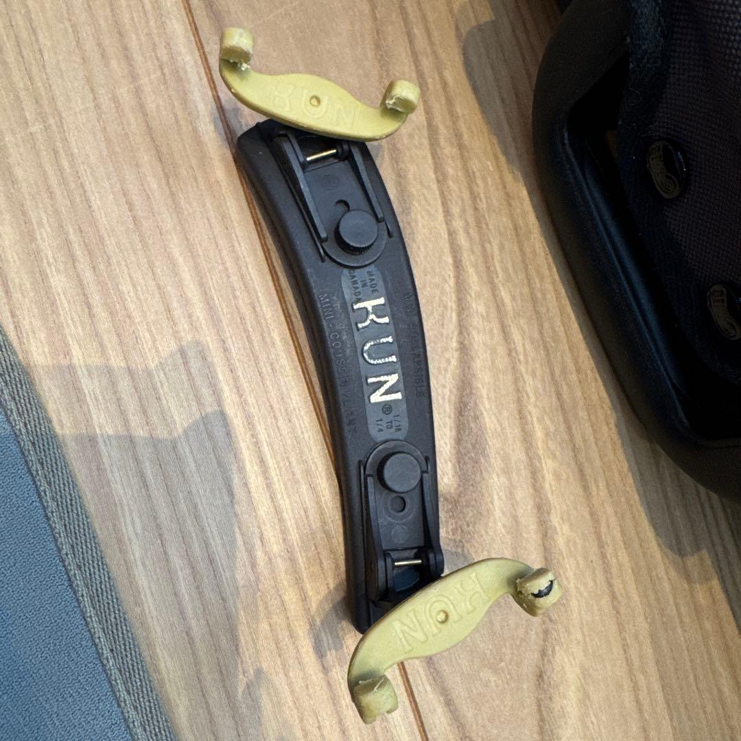 エナバイオリン　1/10 ena、kunの肩当て付