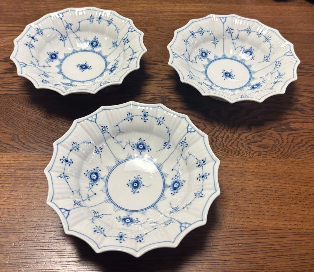 ロイヤルコペンハーゲン　シェルディッシュ　17センチ　3枚