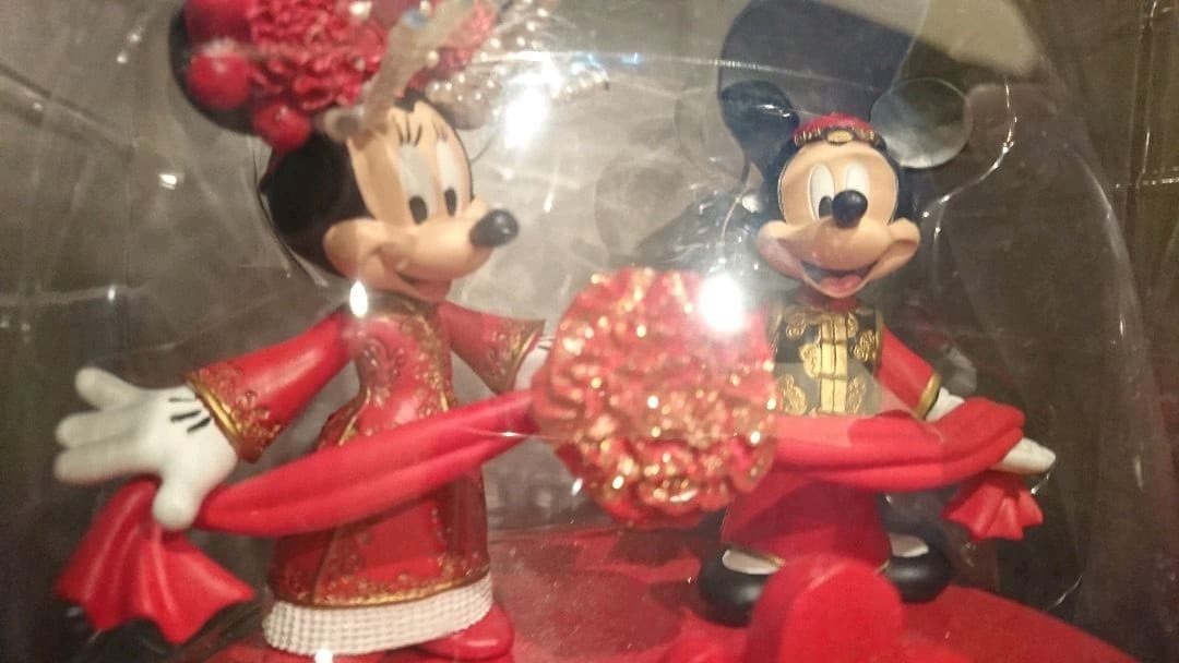 香港ディズニー ミッキー&ミニー旧正月フィギュア