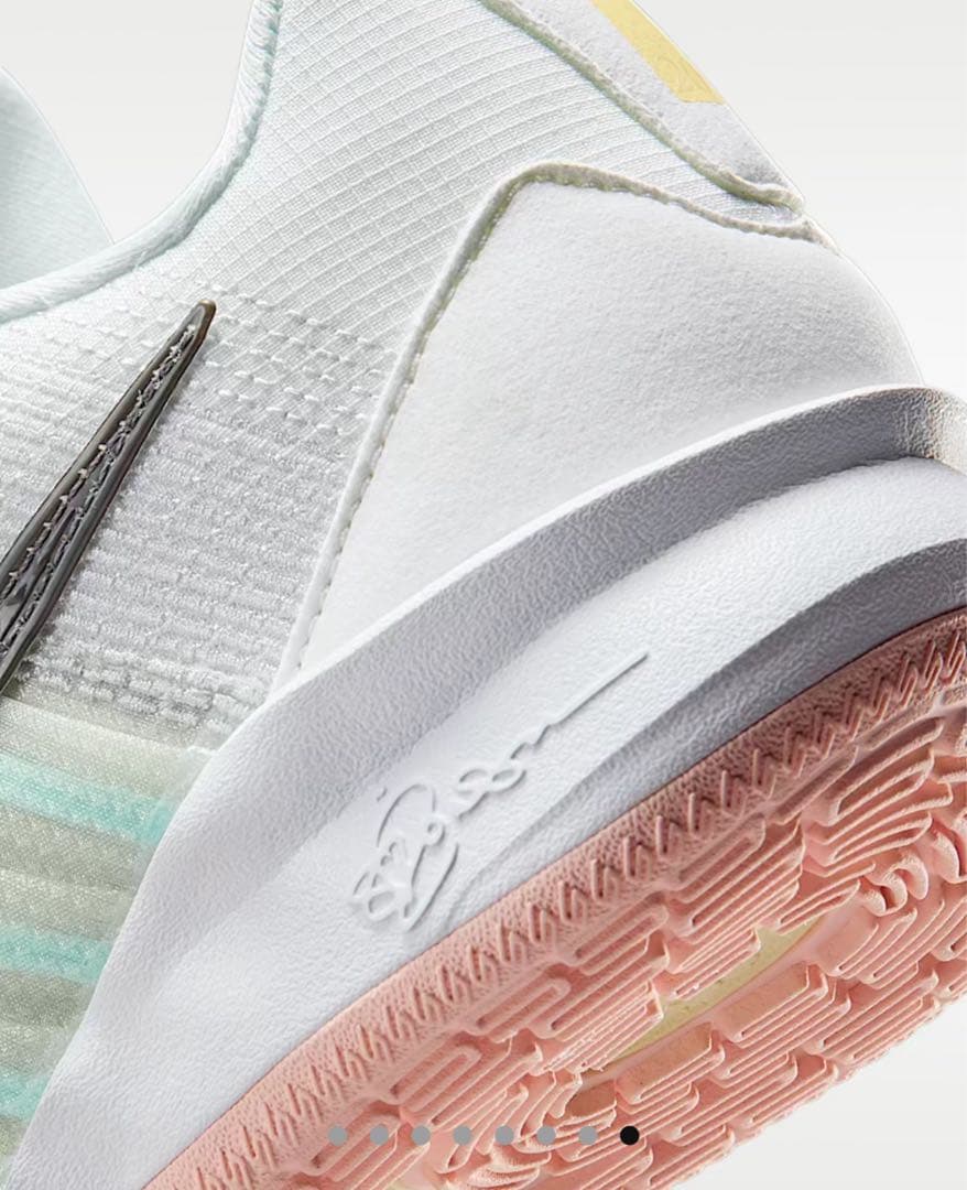 シューズ(女性用) Nike Women's Sabrina 3 \"Silencer\" 26Cm