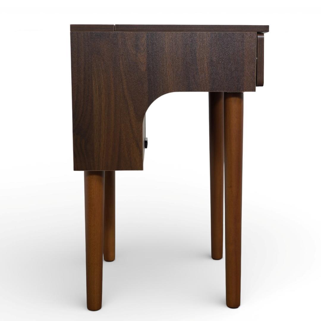 ◆訳あり◆【新品】北欧風　ドレッサー＆スツールセット　LED女優ライト　デスク