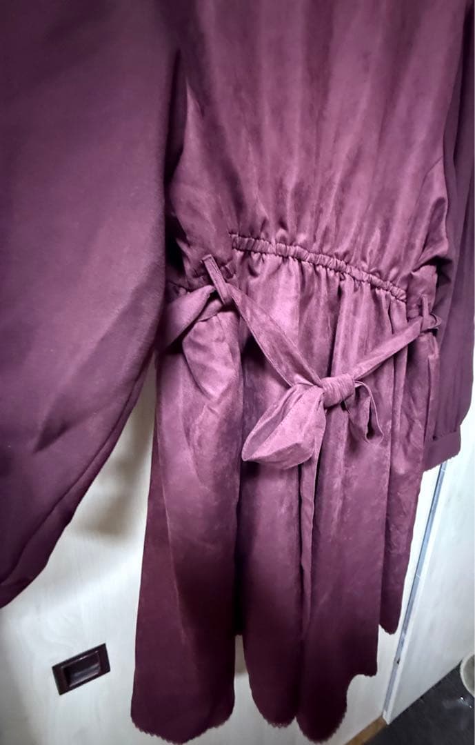 新品　くる実 ノエル・ド・メモワール ワンピース 6L しまむら　ワインレッド