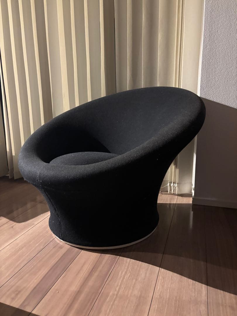 そ*う様 ピエール・ポラン　キノコアームチェア　マッシュルーム【ブラック】
