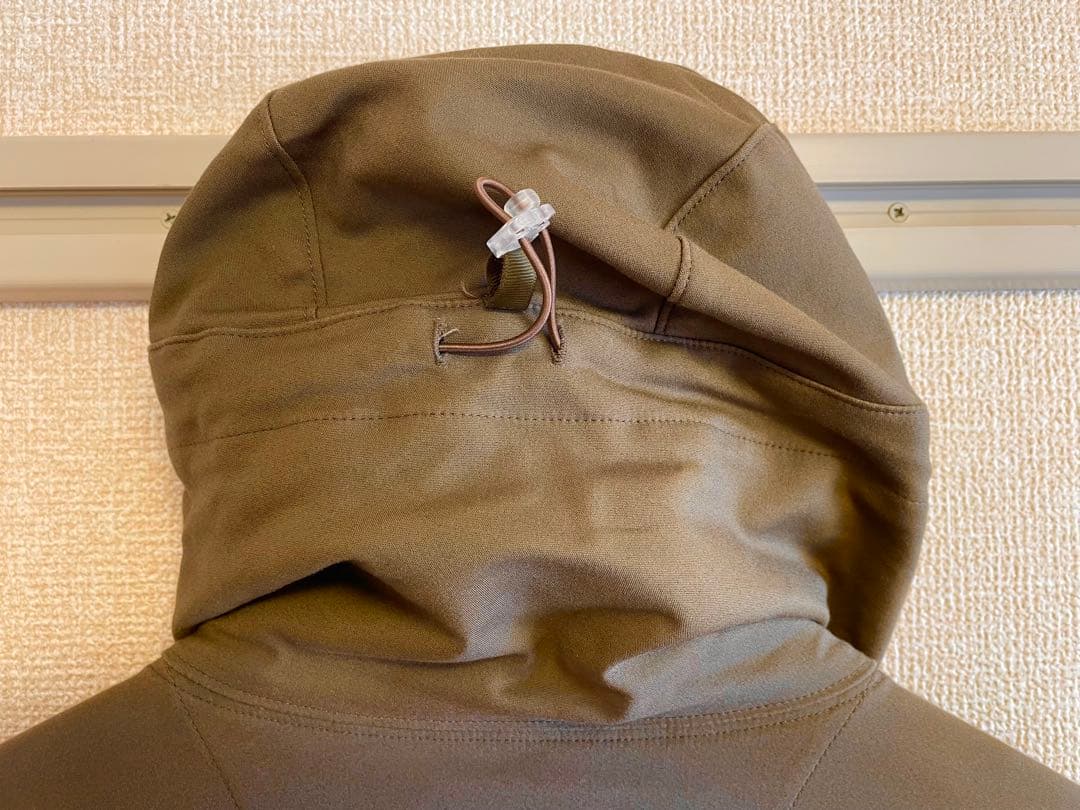 ROTOL VENTILATION WIND JACKET（OLIVE）　3