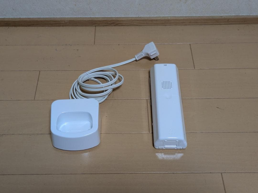 Panasonic　テレビドアホン ワイヤレスモニター子機　VL-WD618