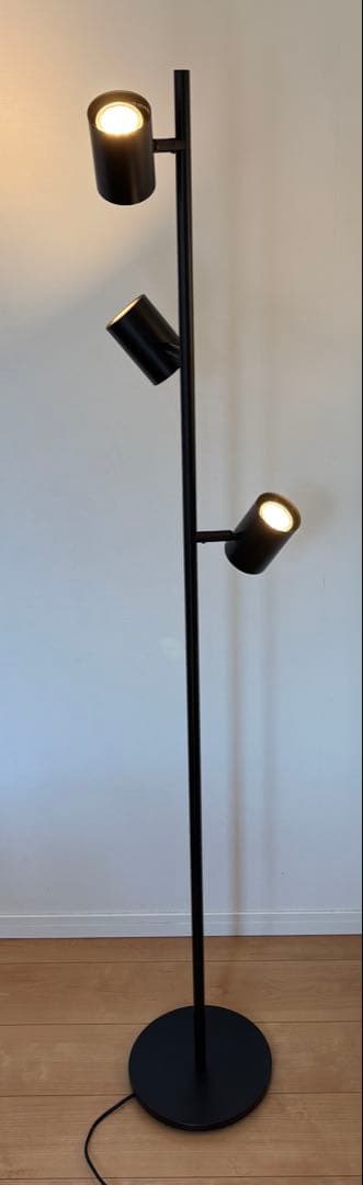 イケアIKEA ニーモーネ フロアランプ 3スポット＋SOLHETTALED×3