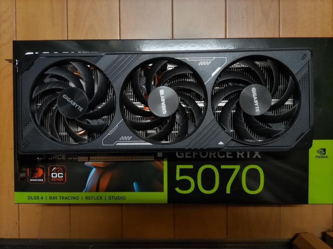 カ*ト様 GIGABYTE RTX 5070 12GB【完動品】
