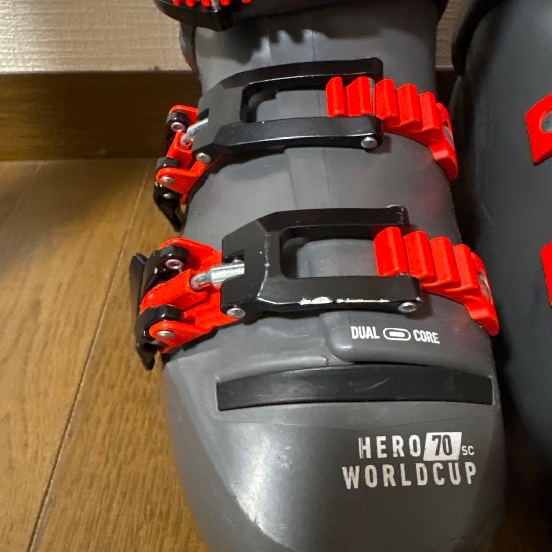 ロシニョールHERO70 WORLDCUP 23.5センチ