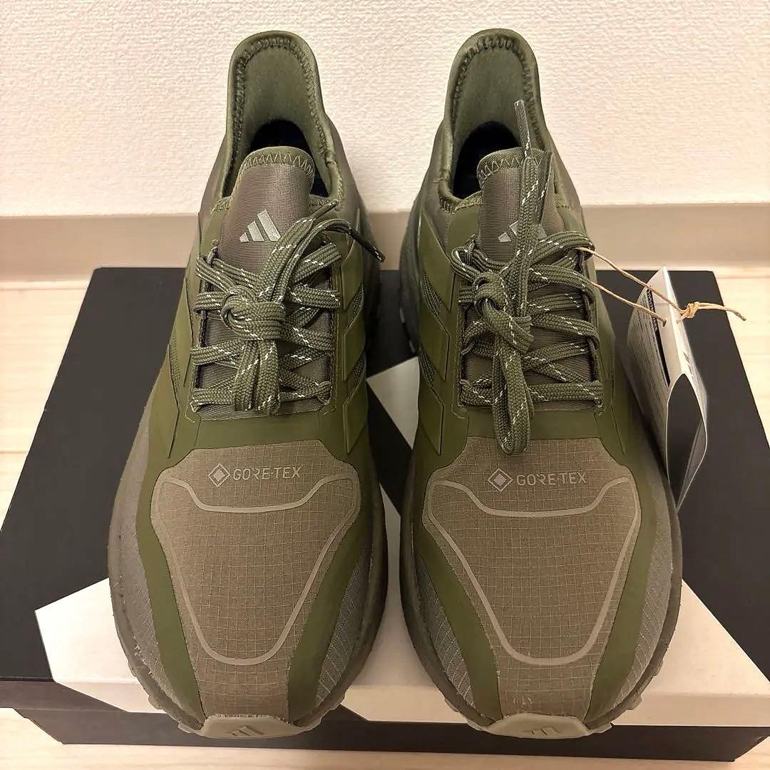 【ゆるり】26cm アディダス ウルトラブースト 5.0 GTX カーキ