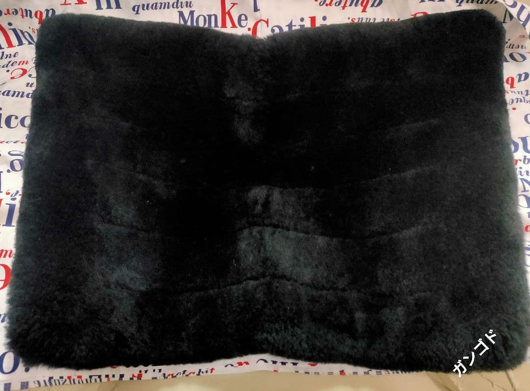 希少色 ムートンピローケース ブラック