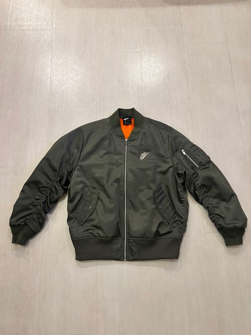 NIKE ナイキ　パンクパックMA-1ジャケット オリーブ　バックロゴ