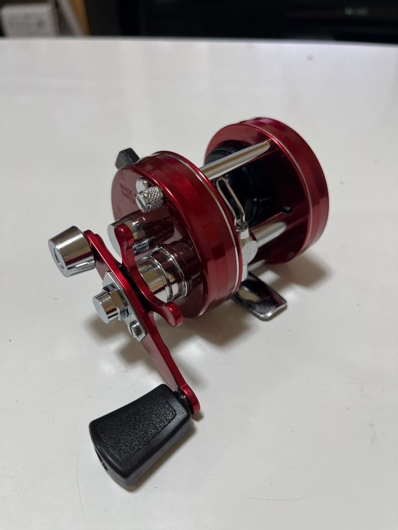 アブ　ABU アンバサダー　1500c レッド