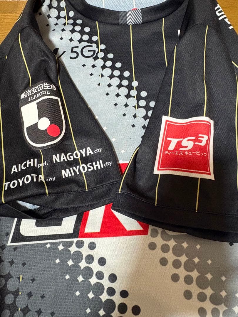 名古屋グランパス　ランゲラックユニフォーム
