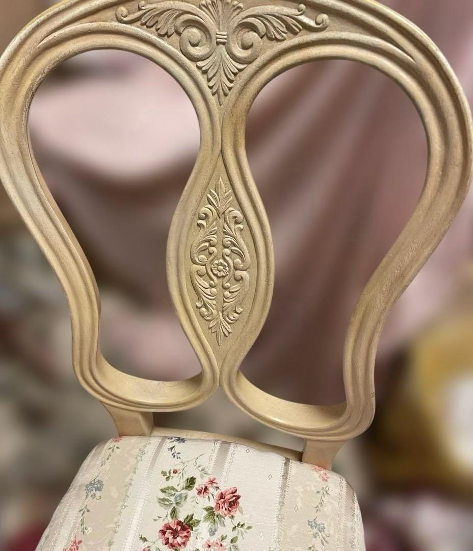 Chi　ロココ調椅子　彫刻装飾　バラ布座面 ヨーロピアン　アンティーク椅子