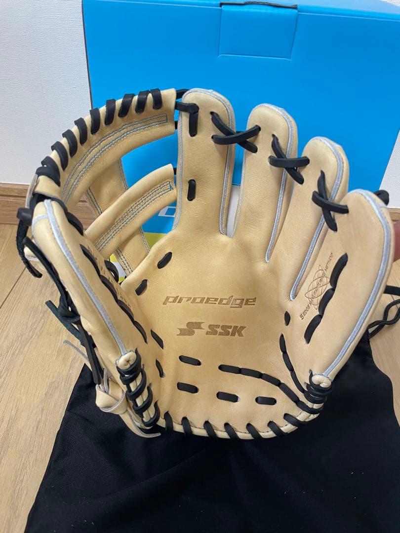 週末特別価格‼️SSK プロエッジ 限定硬式内野手用グラブ 高校野球対応