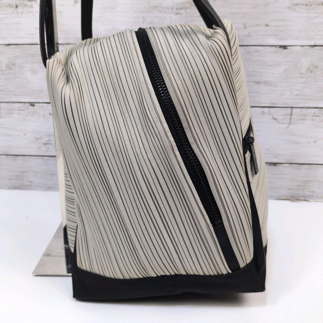 プリーツプリーズ トートバッグ BIAS PLEATS BAG イッセイミヤケ