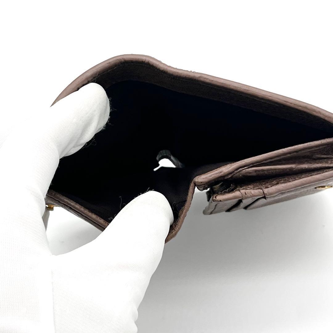 【希少】GUCCI ディズニー　二つ折り財布　3匹の子豚　シェリーライン　GG柄