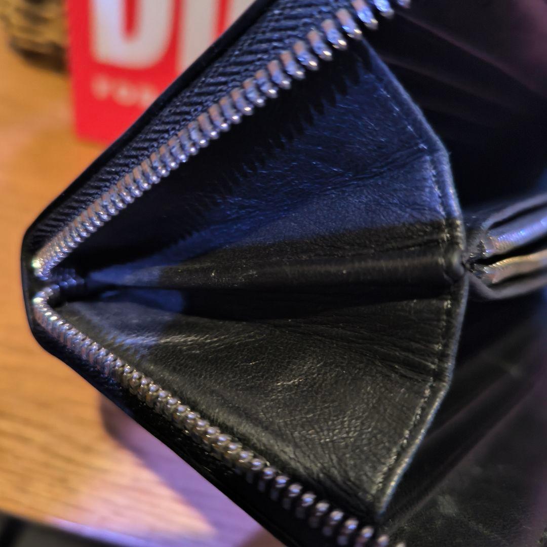 DIESEL　ディーゼル　レザー　エンボスロゴ　長財布