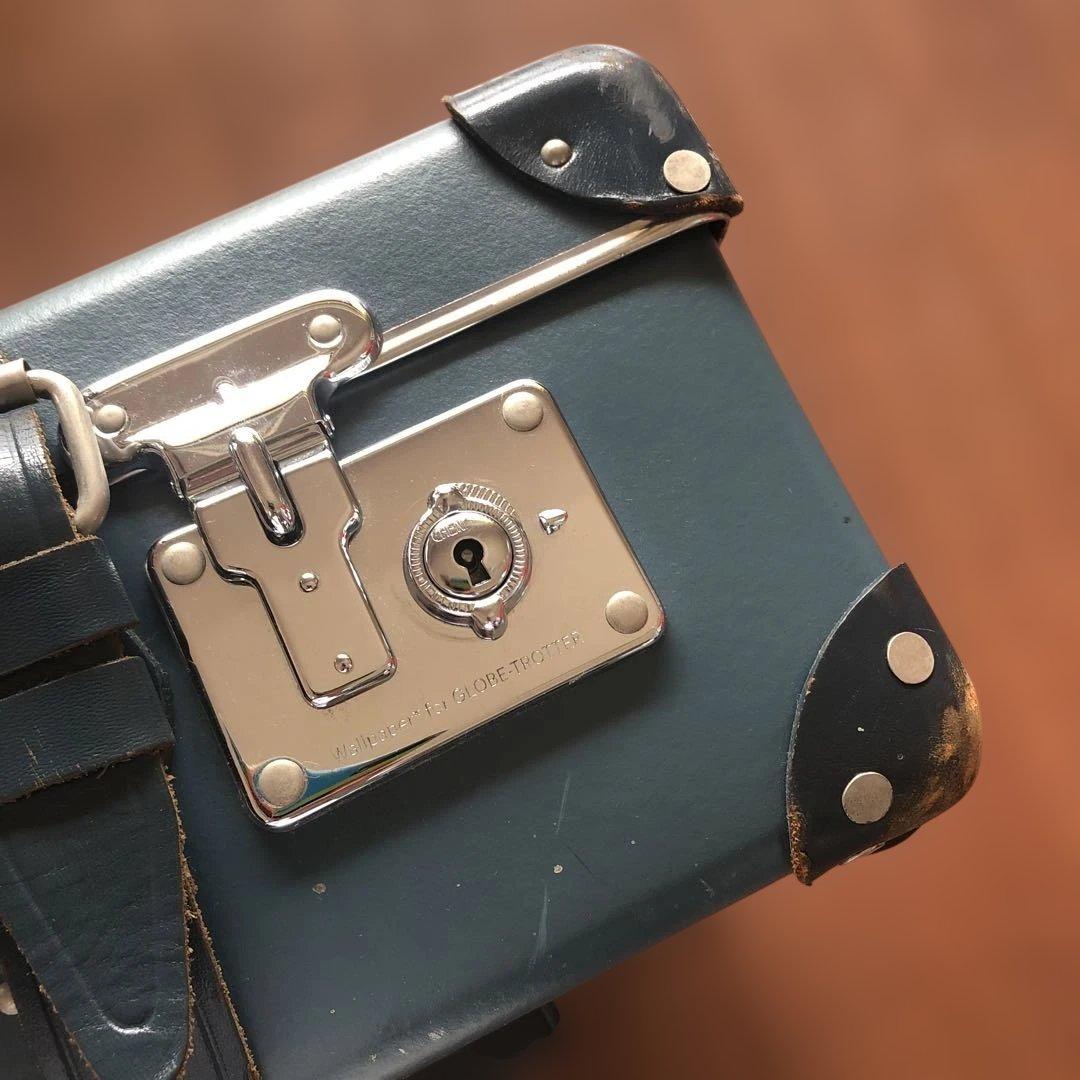 希少レア☆ グローブトロッター　ブルーグレー　キャリーケース 鍵付き