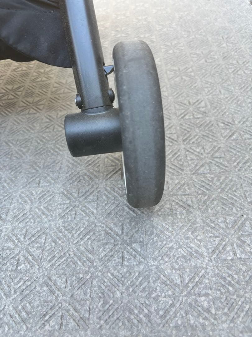 サイベックス　リベル　2022 b型　ベビーカー　22キロ