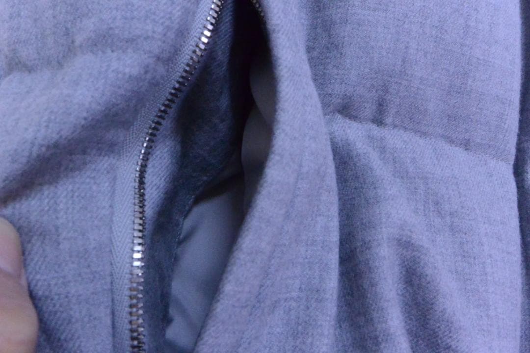 フォクシーダウンベスト　フード付き　38