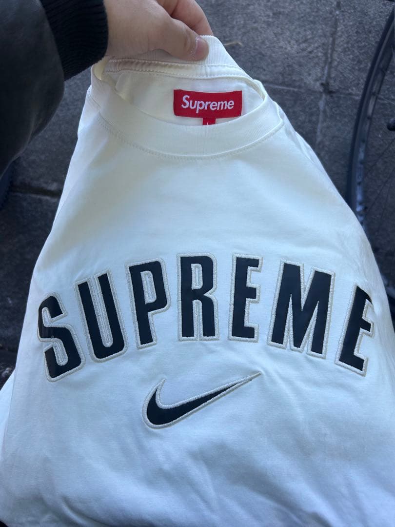 S*e様 SUPREME Nike Tシャツ ホワイト