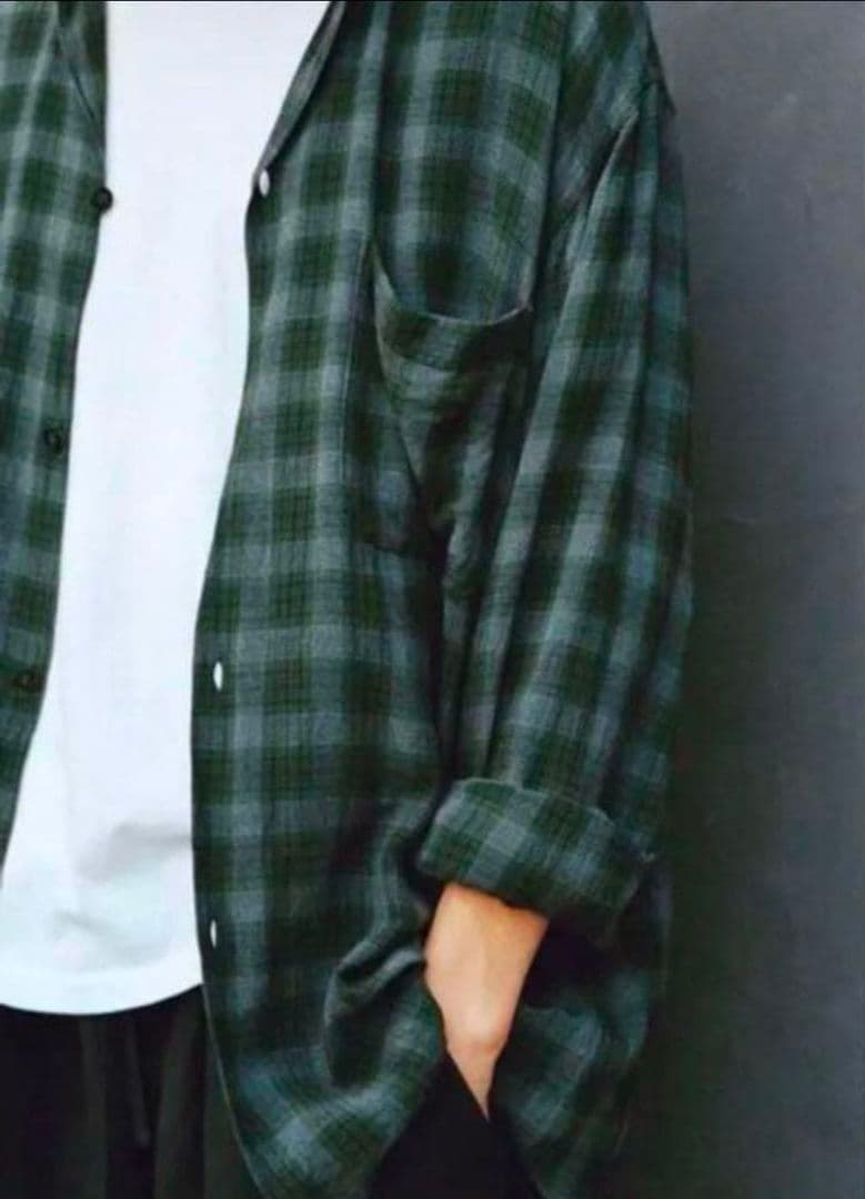 COMOLI レーヨン オープンカラー チェックシャツ 2