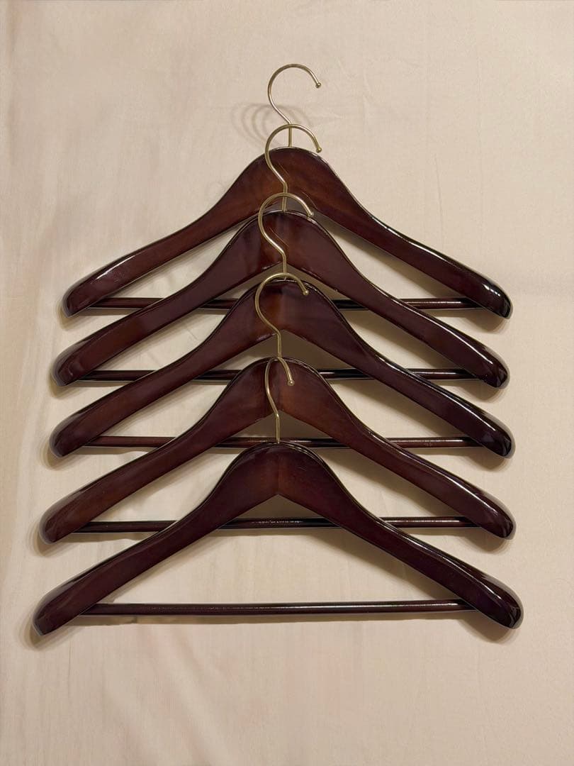 高級天然木ハンガー 5本セット ダークブラウン