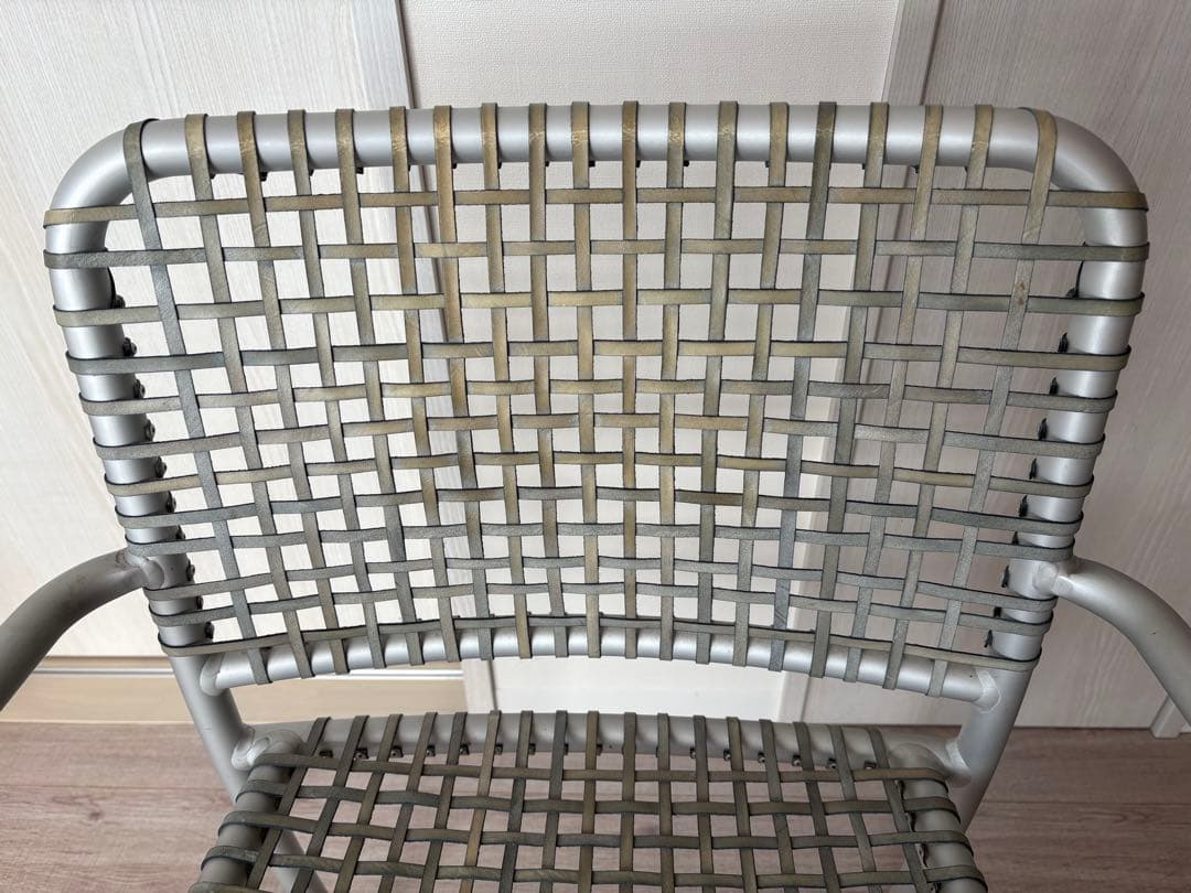 【ジェルバゾーニ】スタッキングアームチェア