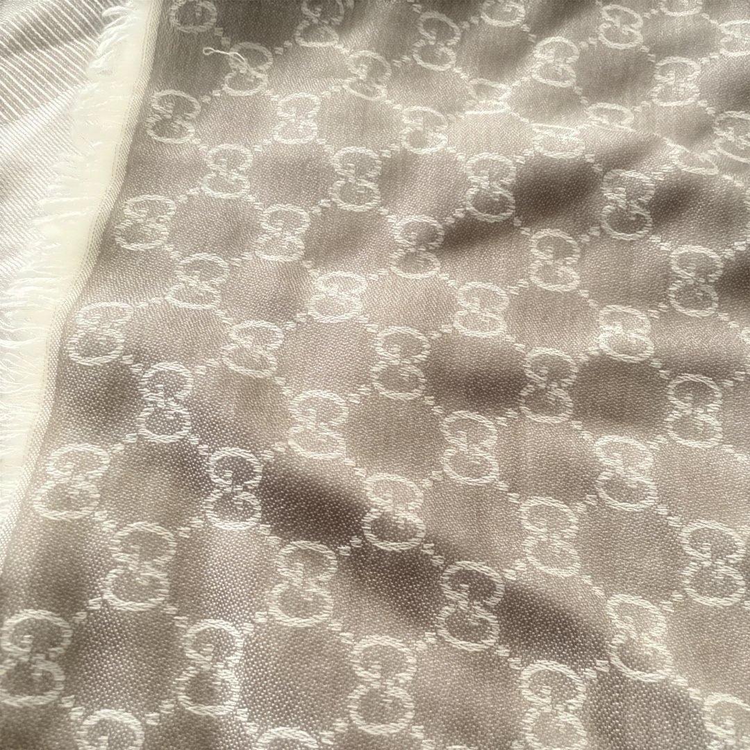 GUCCI ストール 140×140 大判