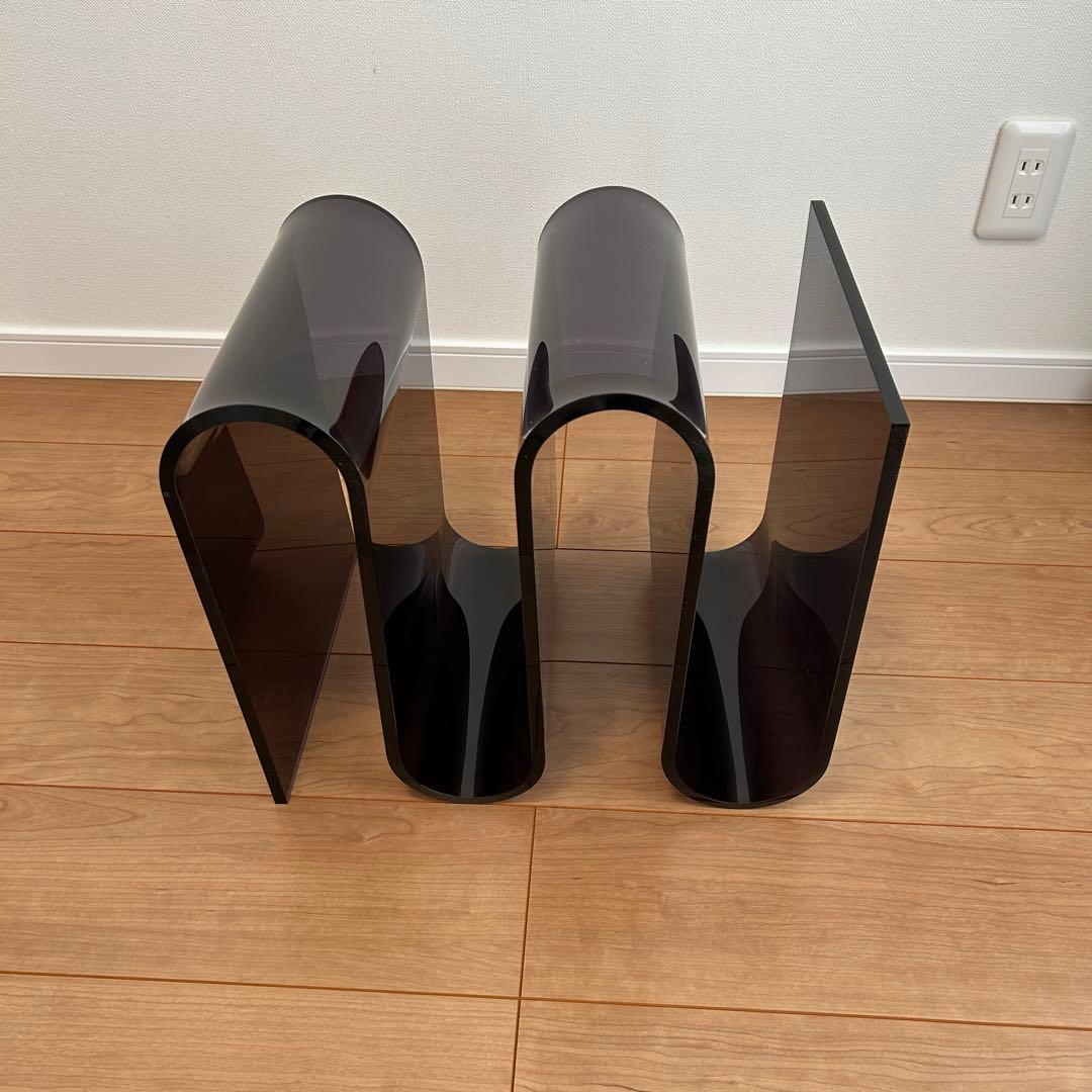 Ｓ字型　透明　黒　アクリル　サイドテーブル　ラック　本棚　北欧　インテリア