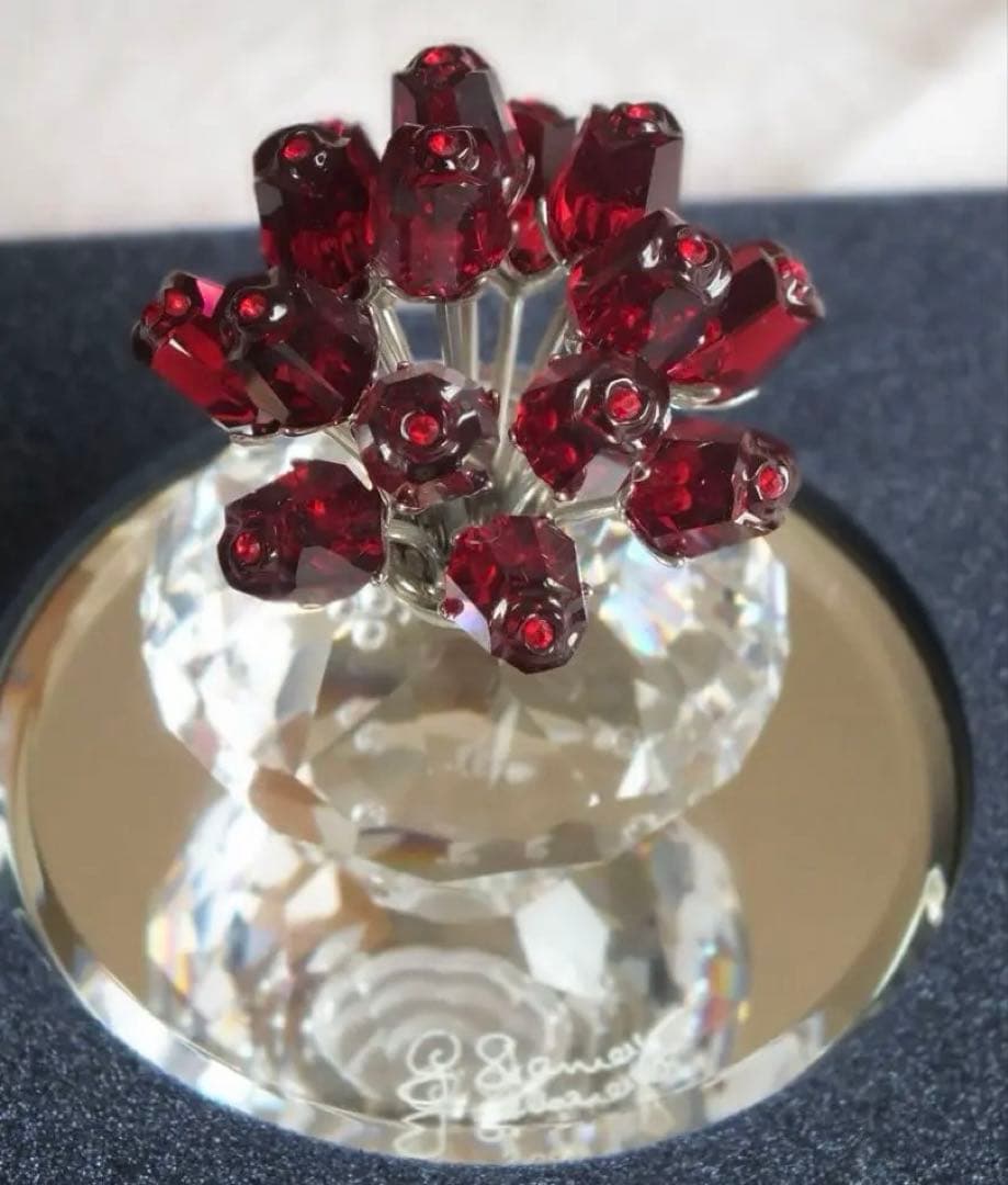 スワロフスキー SCS 15周年記念 15本の薔薇