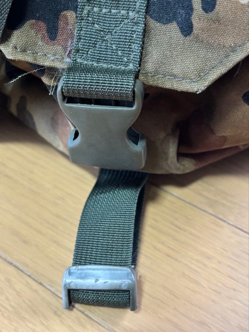 希少 Supreme 迷彩 大型バッグ オールド ※難あり