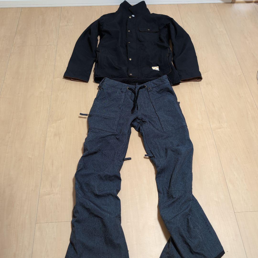 BURTON スノーボードジャケットSサイズ&パンツMサイズ 色々おまけ付き