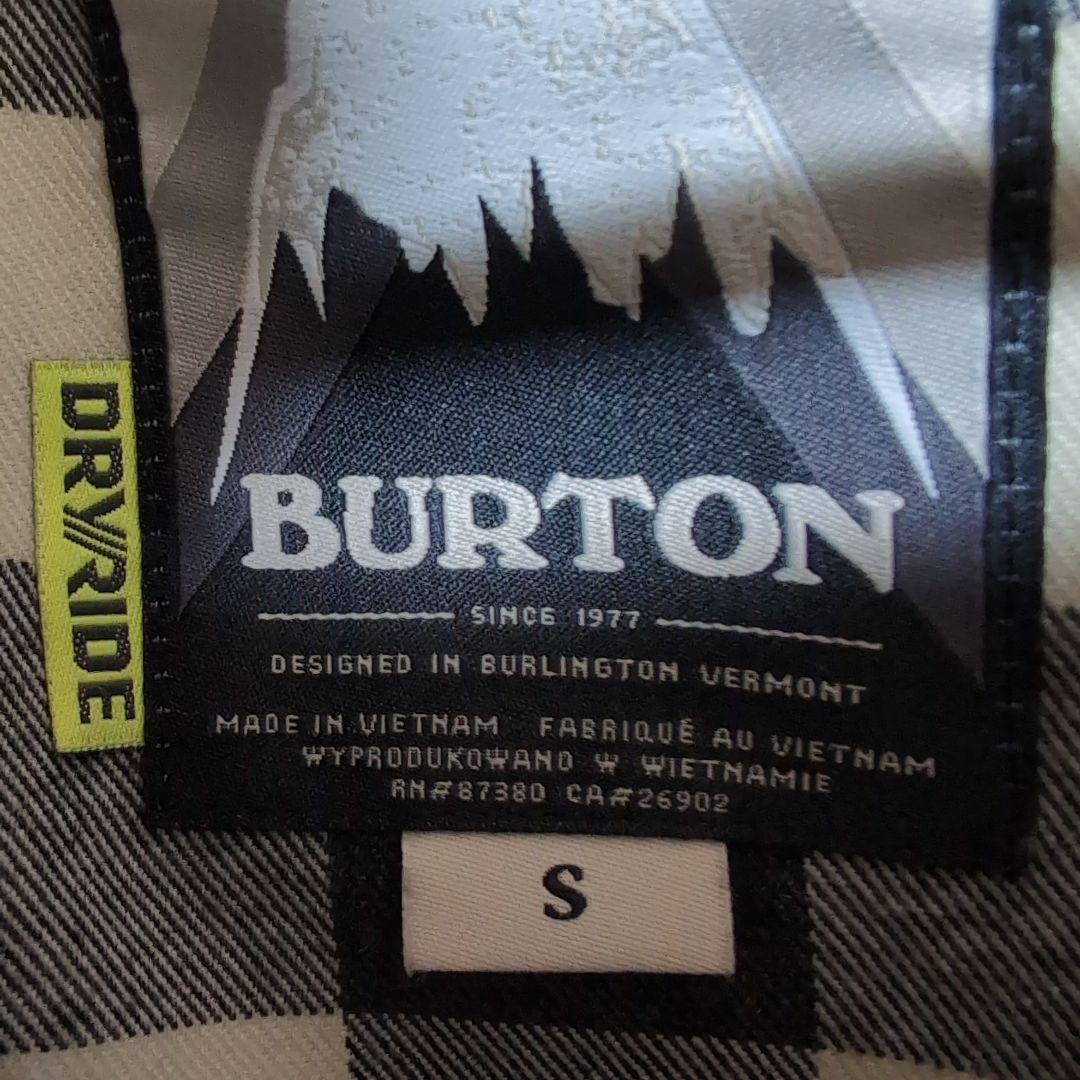BURTON スノーボードジャケットSサイズ&パンツMサイズ 色々おまけ付き