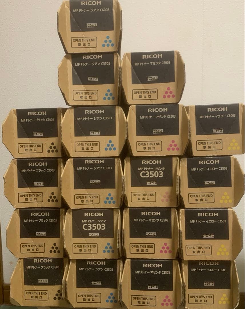 リコー　トナー　C3503 15本　C6003 4本