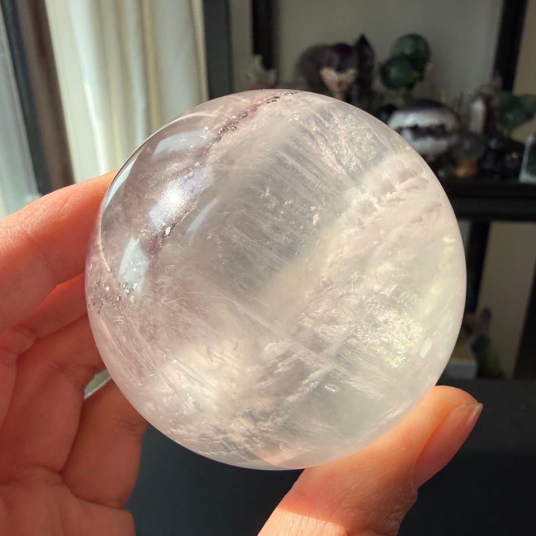 【masa様確認専用】天然石パイライト共生フローライトスフィアNO.021114