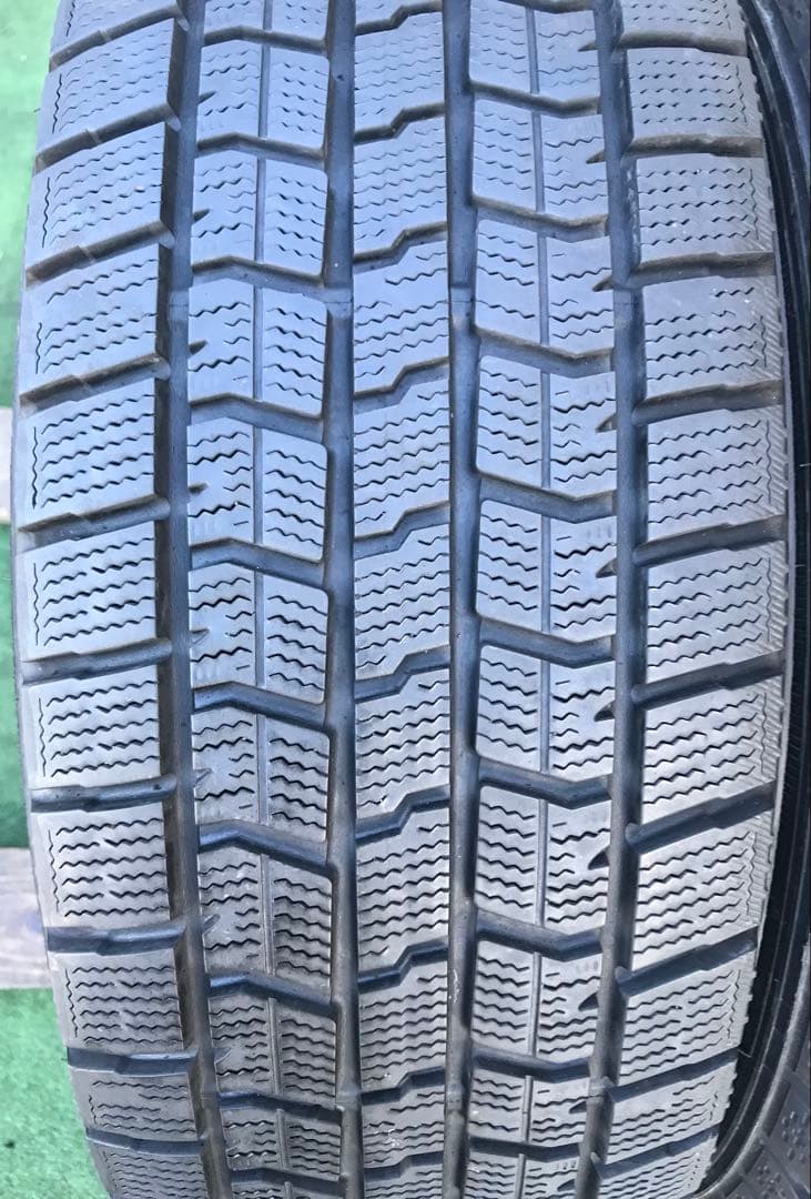 215/65 R16 GOODYEAR ICENAVI 7 スタッドレスタイヤ