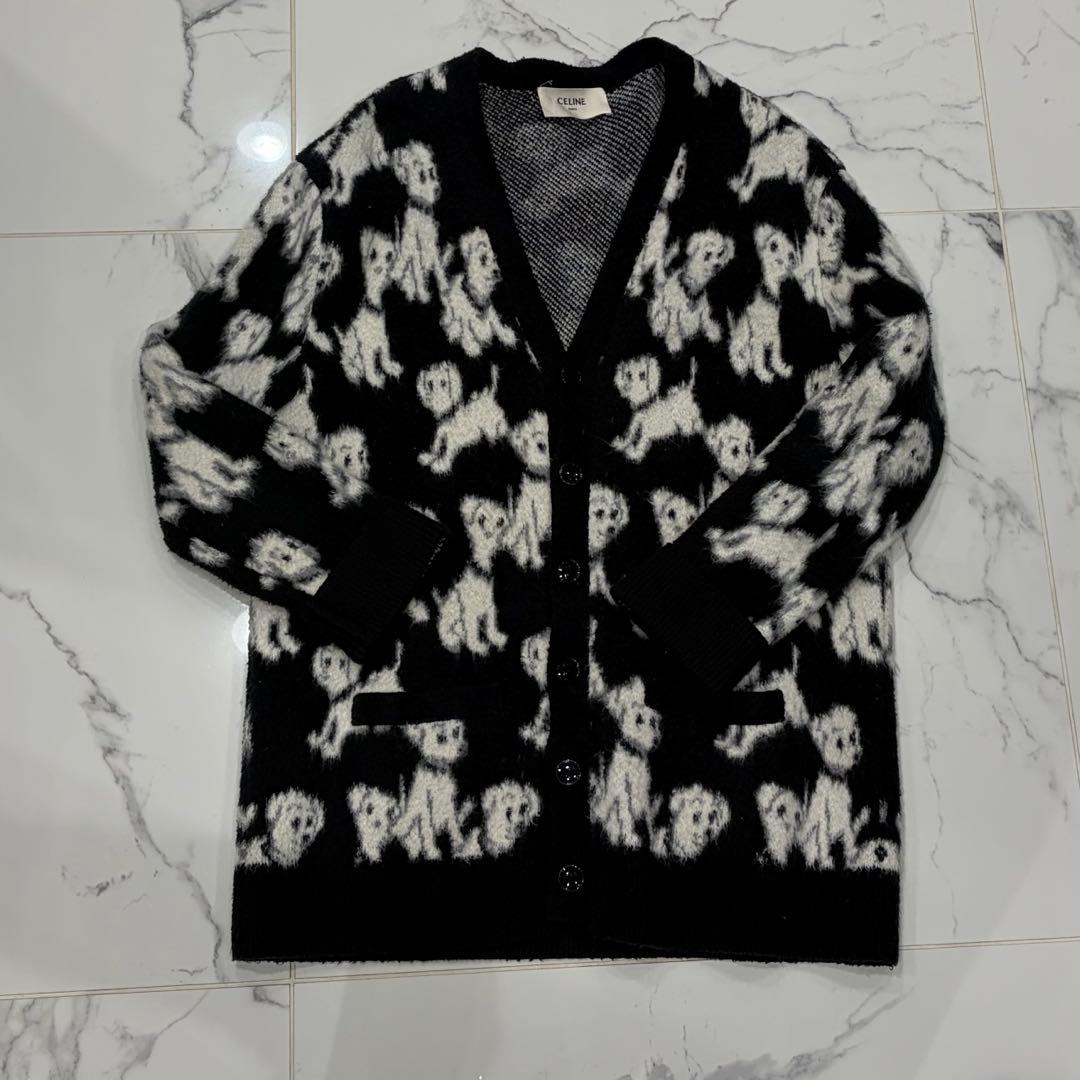 セリーヌ　わんちゃんニット