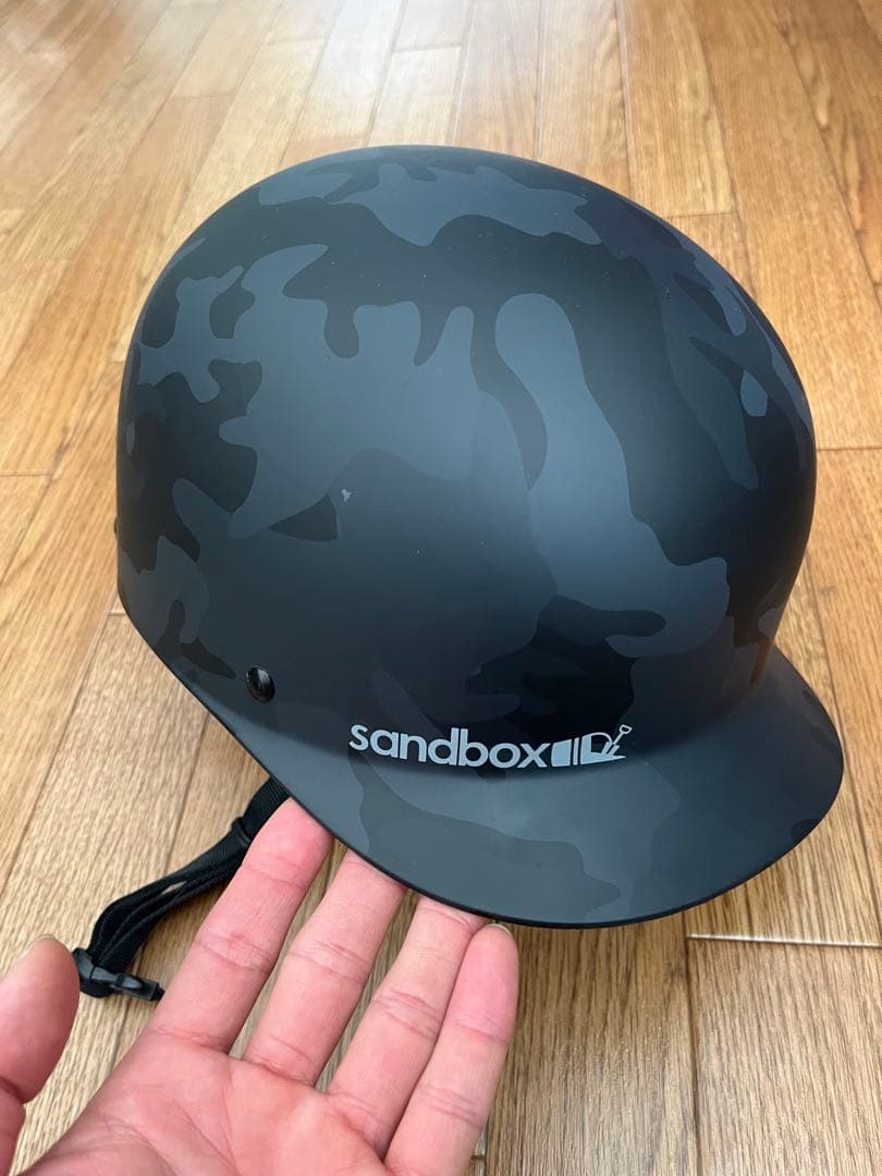 sandbox カモフラージュ スケートボードヘルメット多分Mサイズ