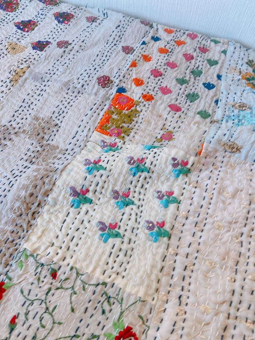 インド　カンバディアキルト　ダブルサイズ　キングサイズ　アイボリー