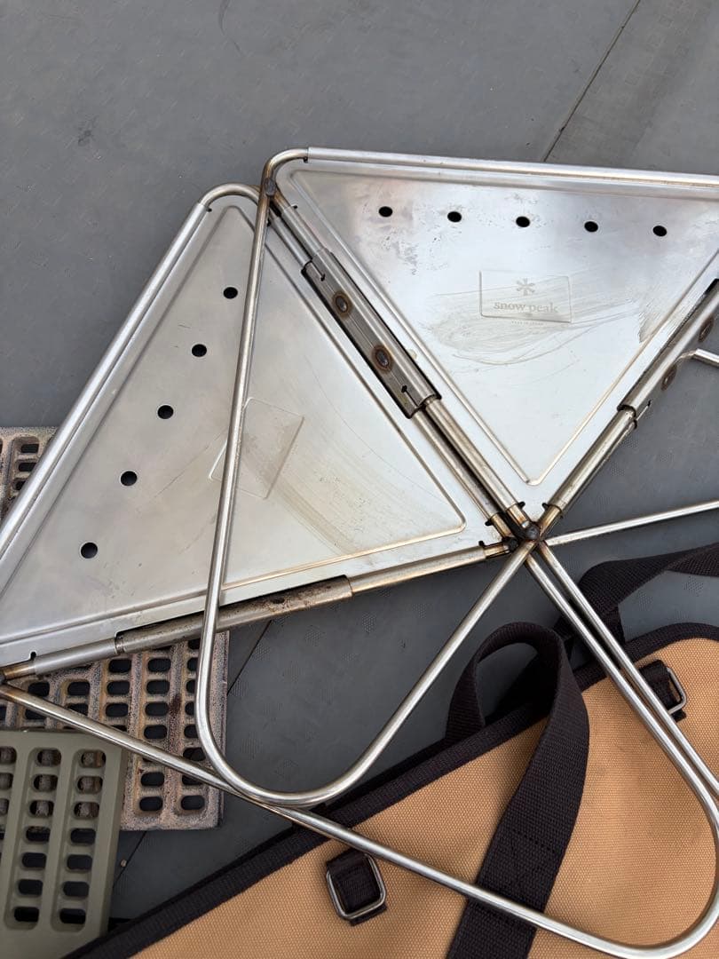 フルpeak焚き火台L炭焼き台LMの両方付きLは未使用収納バッグ付き